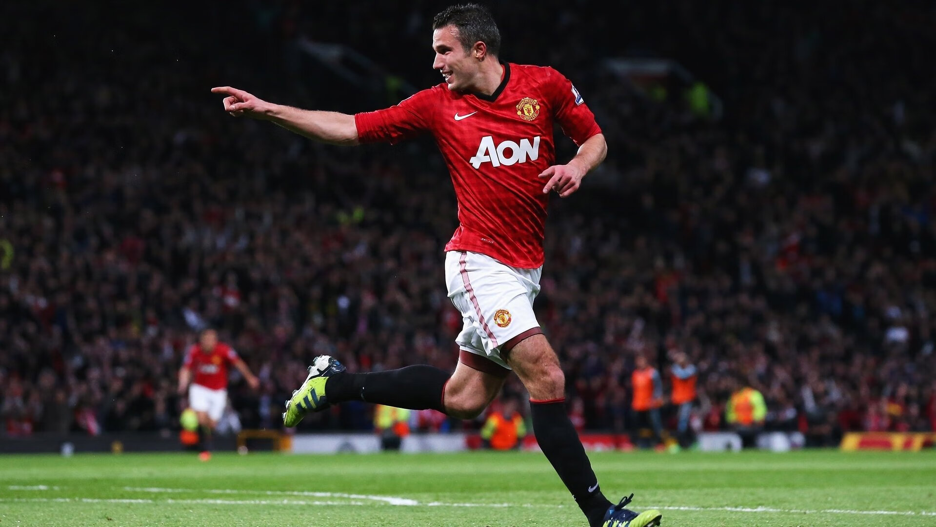 领先10年！阿莫林盛赞穆帅为榜样，红魔能复刻传奇荣光吗，红魔武器